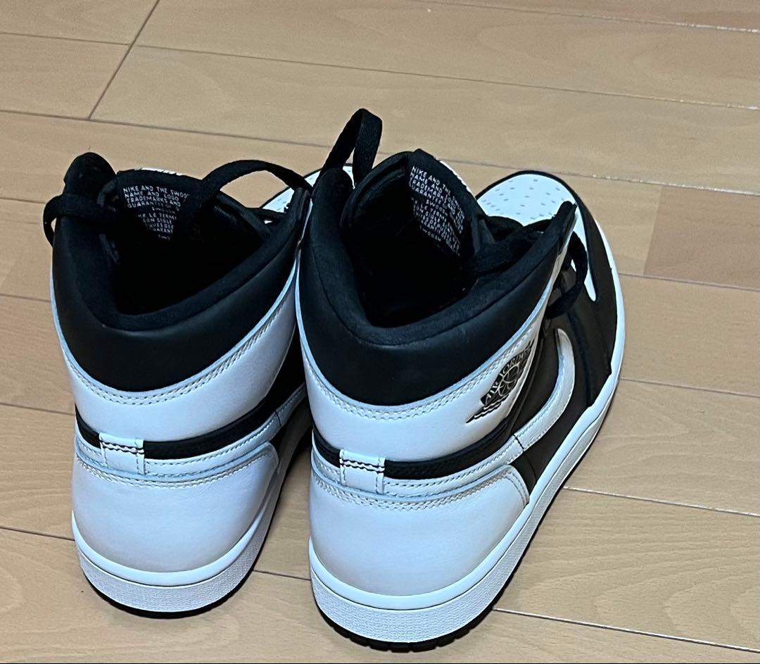 Nike Air Jordan 1 ブラック/ホワイト ハイカット