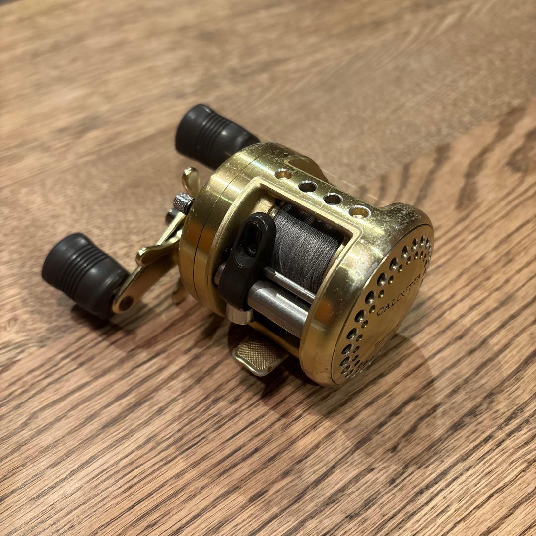 カルカッタ100XT SHIMANO