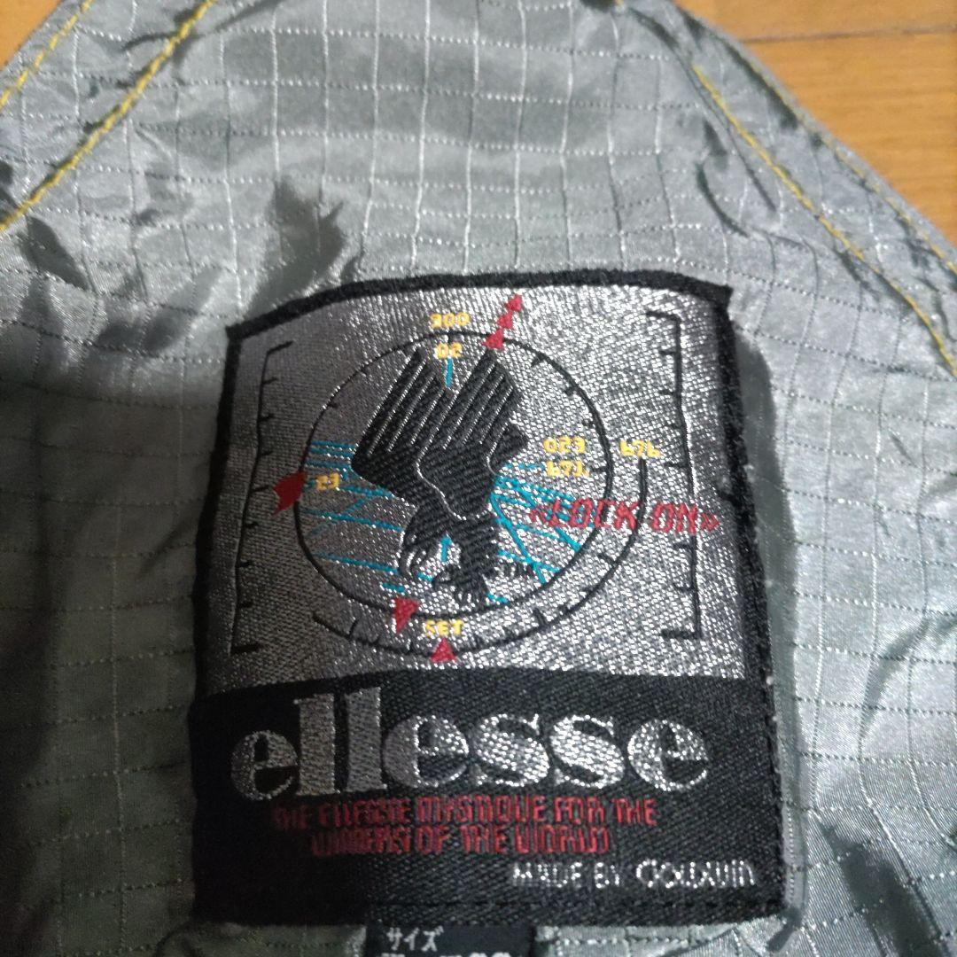 値下げしました！　ellesse　LOCK ON　スキーウェアメンズL