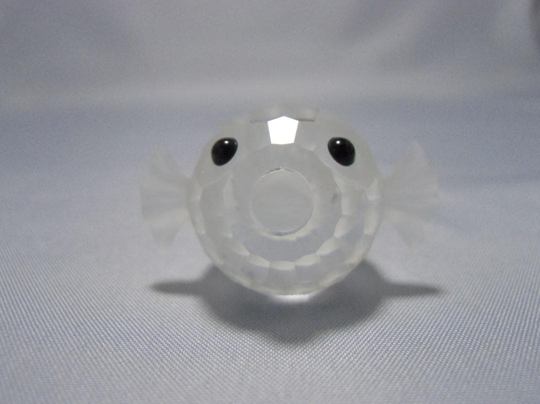 SWAROVSKI クリスタル 魚の置物　A041