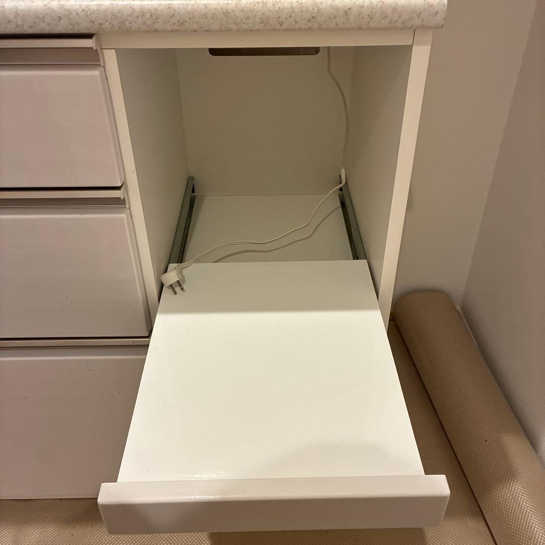 ニトリ　食器棚　カップボード