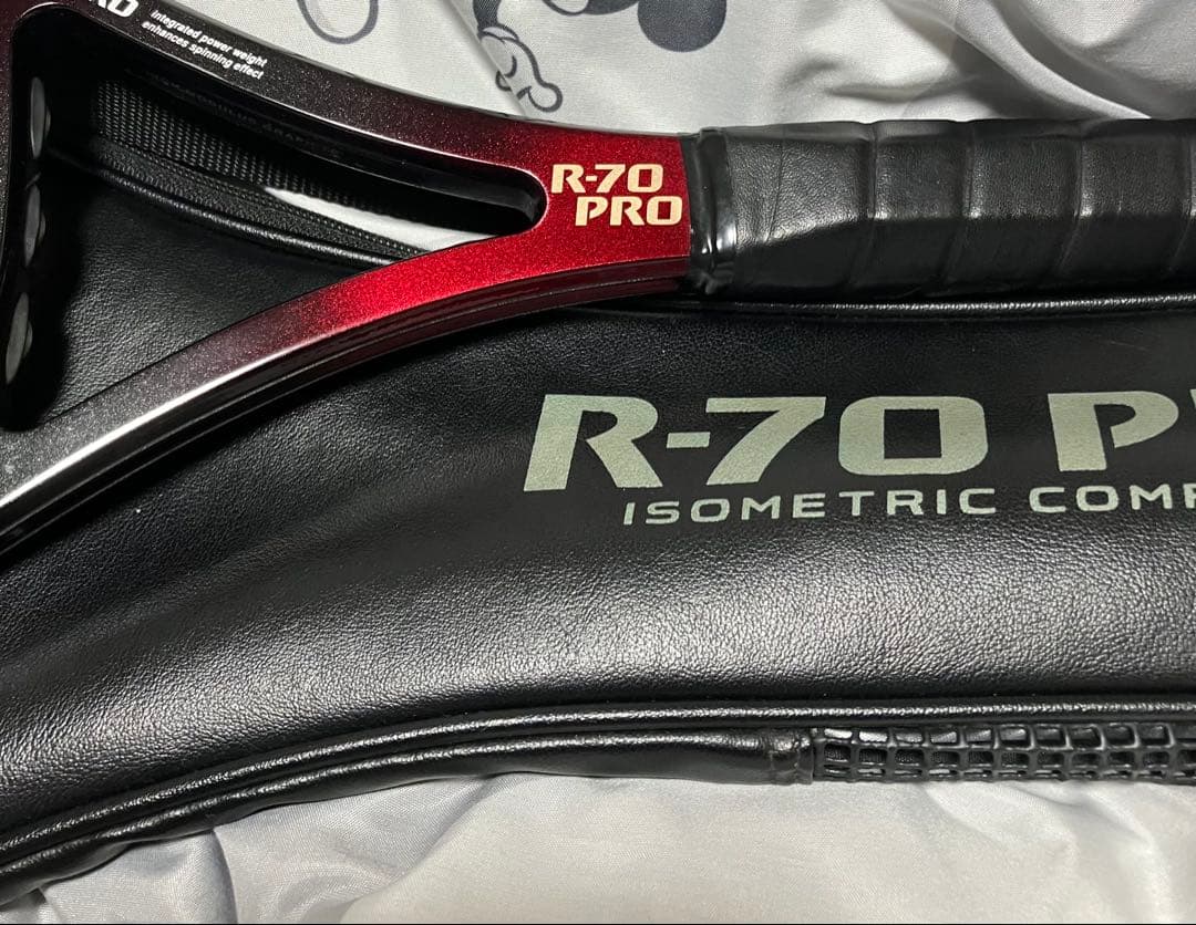 ヨネックス テニスラケット R70 PRO グリップ2 ラケットケース付き！美品