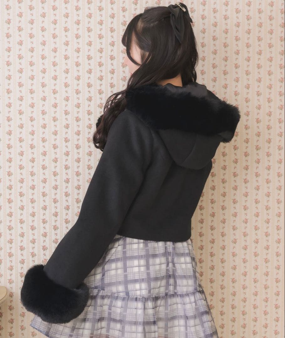 ロジータ ROJITA ハートバックルショートコート ブラック 黒 完売品