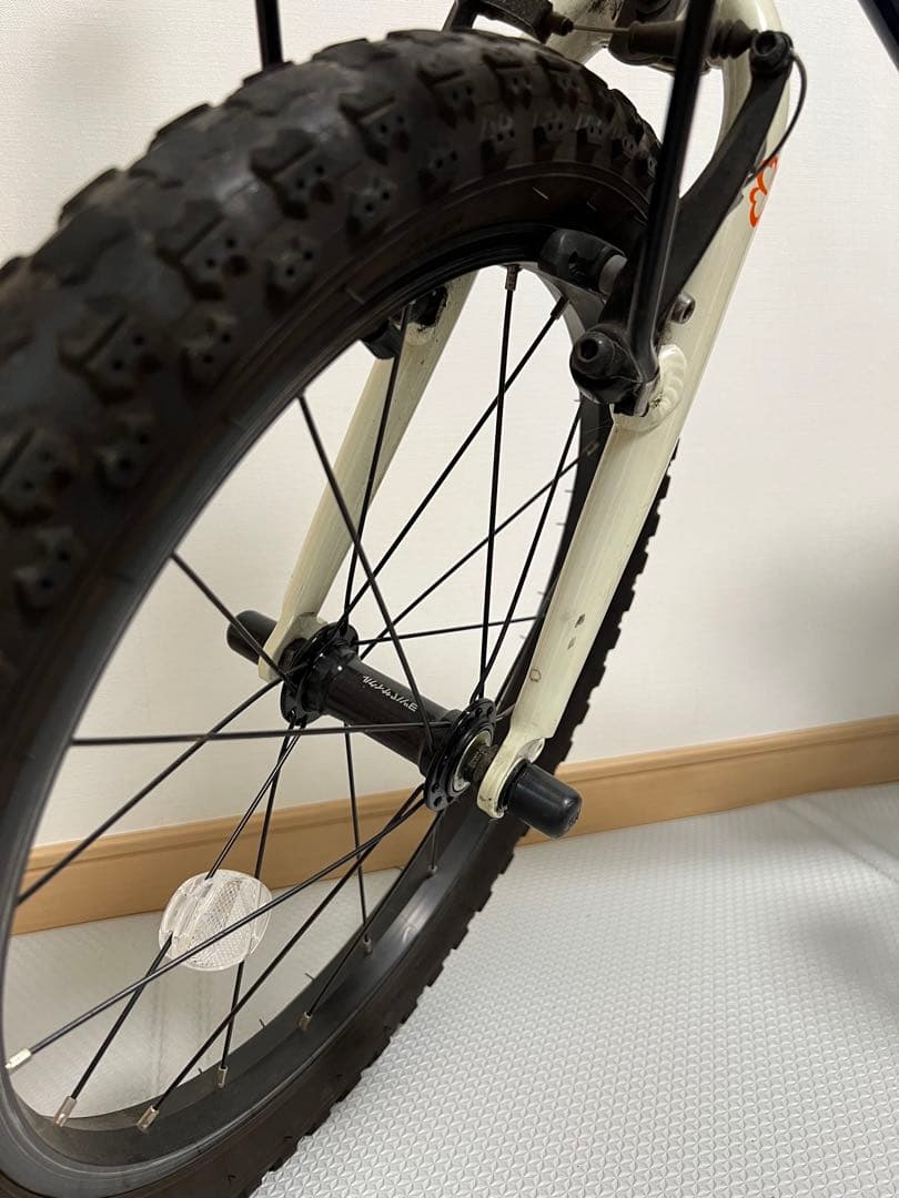 ヨツバサイクル　18インチ　キャプテンネイビー　前カゴ付き