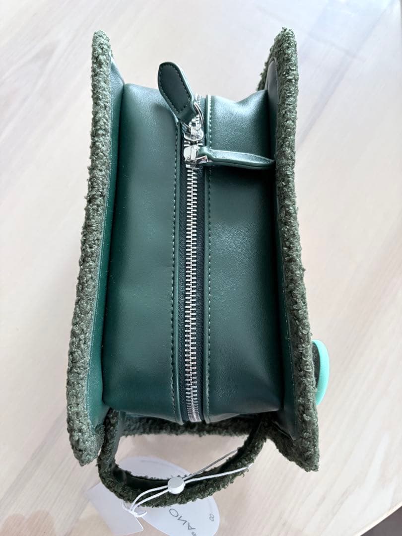 MARK&LONA Lamby Deluxe Pouch （グリーン）