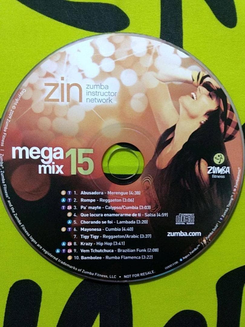 ZUMBA　ズンバ　MEGAMIX　CD　13　14　15　16　4枚セット