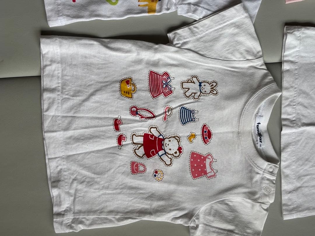 4枚セット　familiar Tシャツ　半袖　おはなしTシャツ