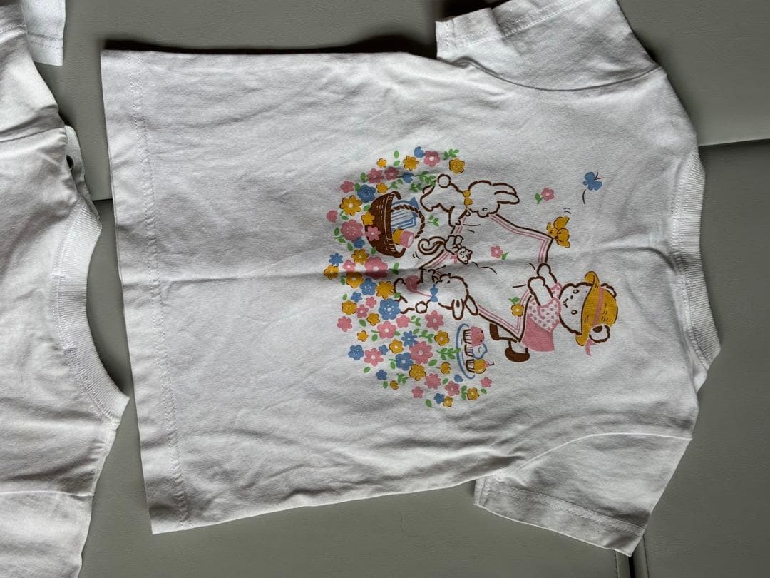 4枚セット　familiar Tシャツ　半袖　おはなしTシャツ