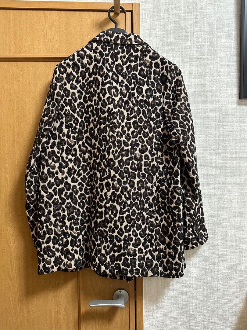 ヒョウ柄ジャケット