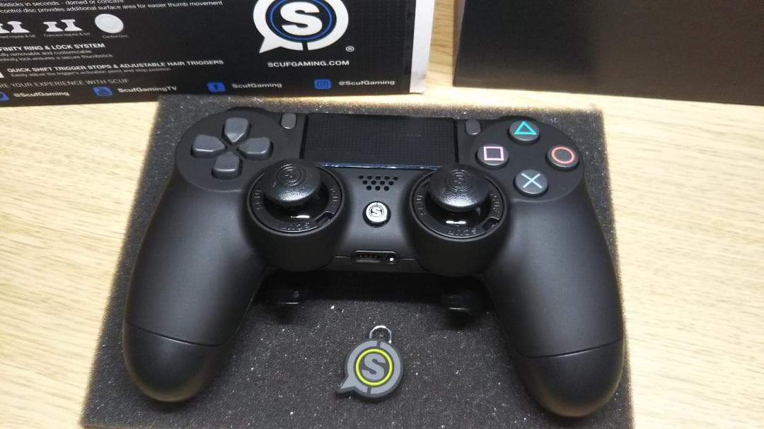 新品 最新グリップ・パドル搭載 SCUF スカフ インフィニティ 4PS PRO