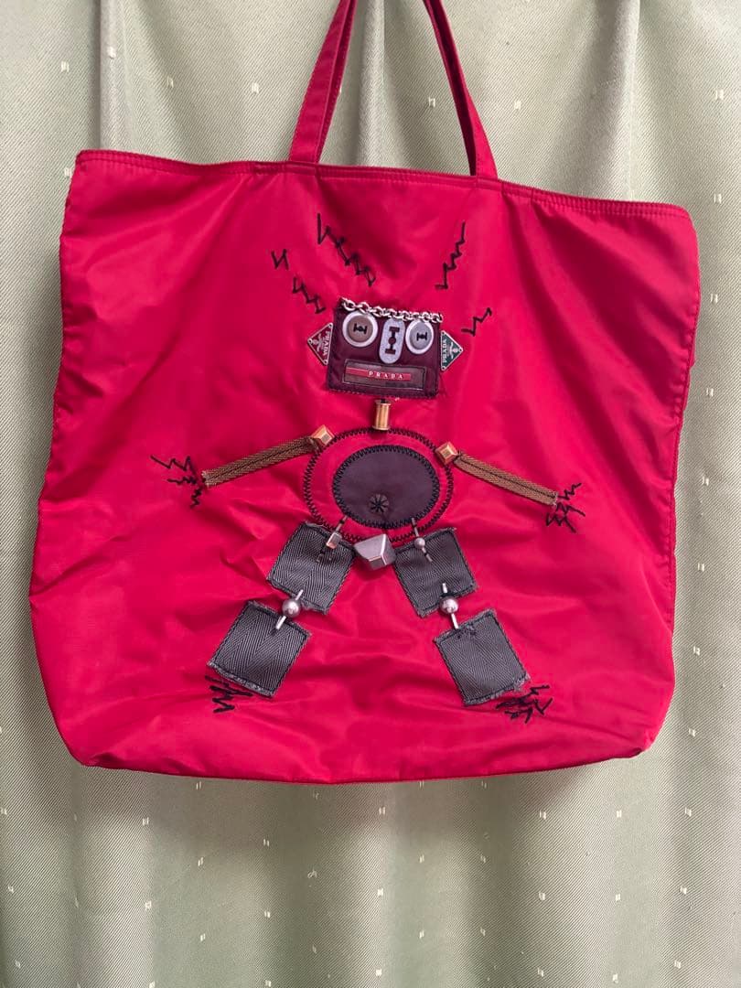 美品　貴女　プラダのナイロントートバッグ