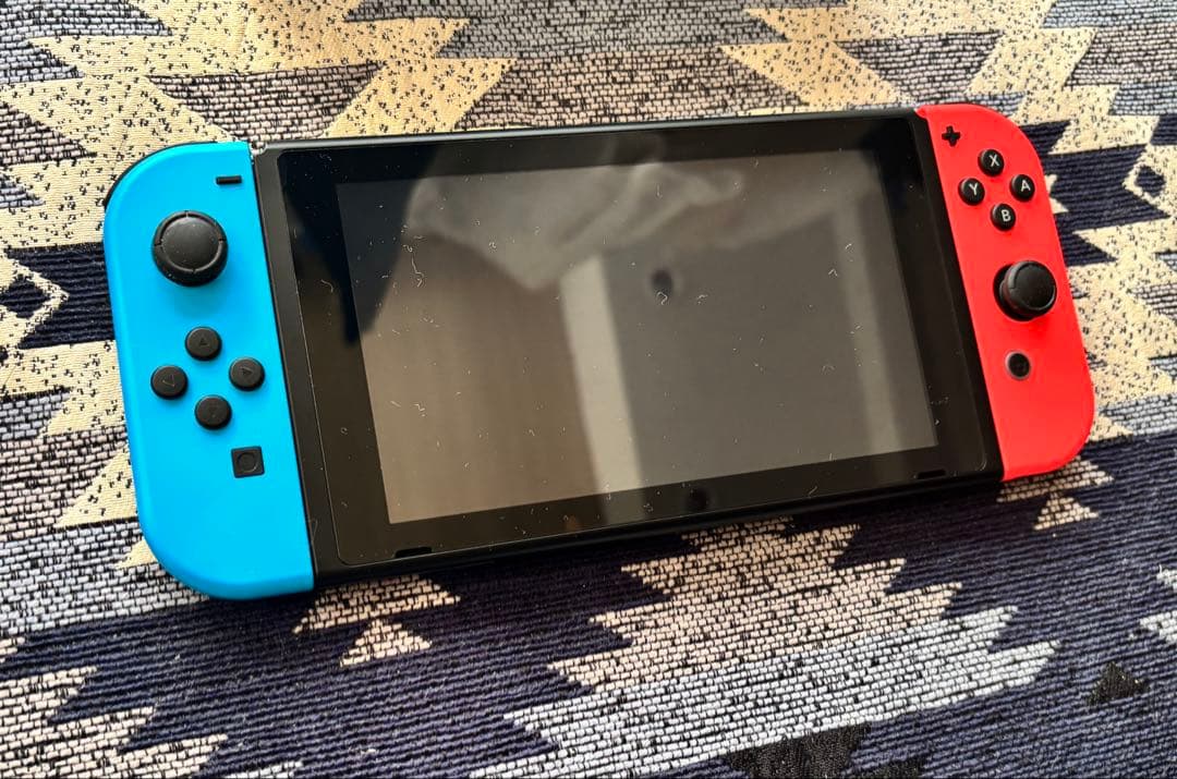 【美品】Nintendo Switch ネオンブルー/レッド 本体