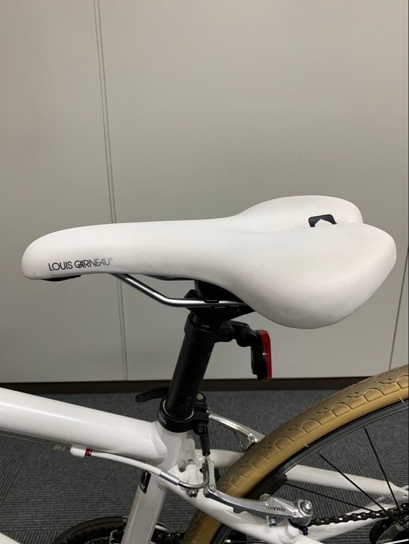 LOUIS GARNEAU LGS-L8 370mm ガムタイヤ 直接引取限定