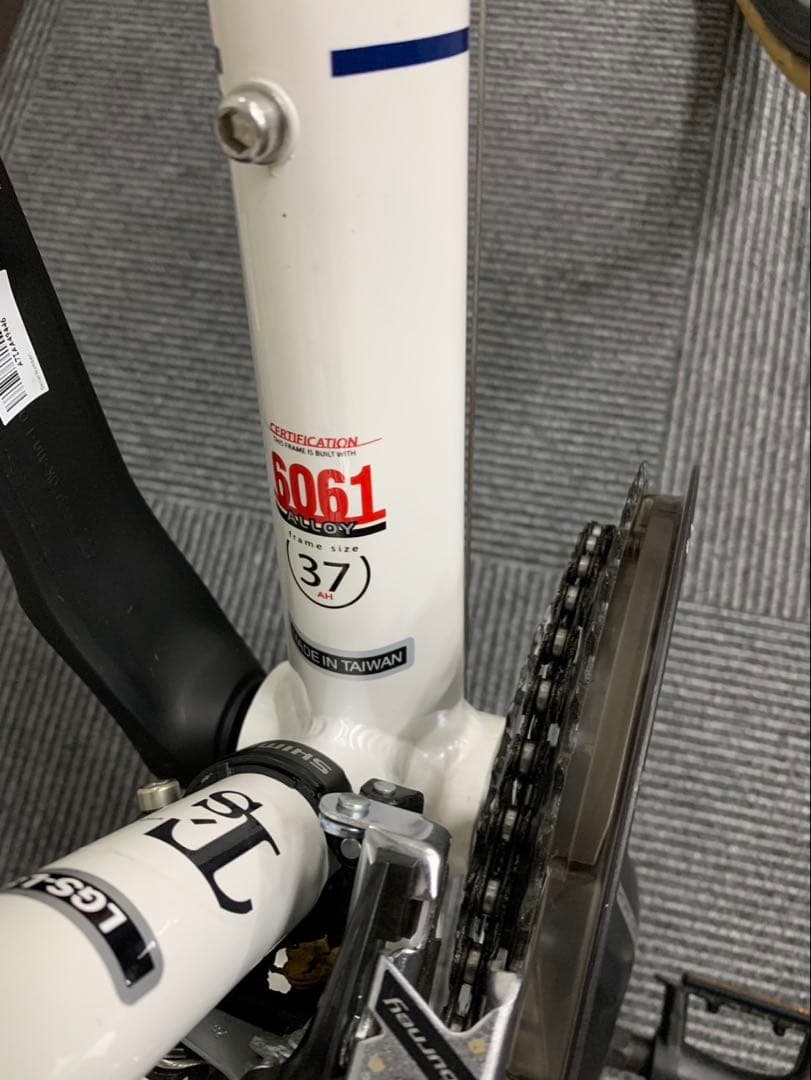 LOUIS GARNEAU LGS-L8 370mm ガムタイヤ 直接引取限定