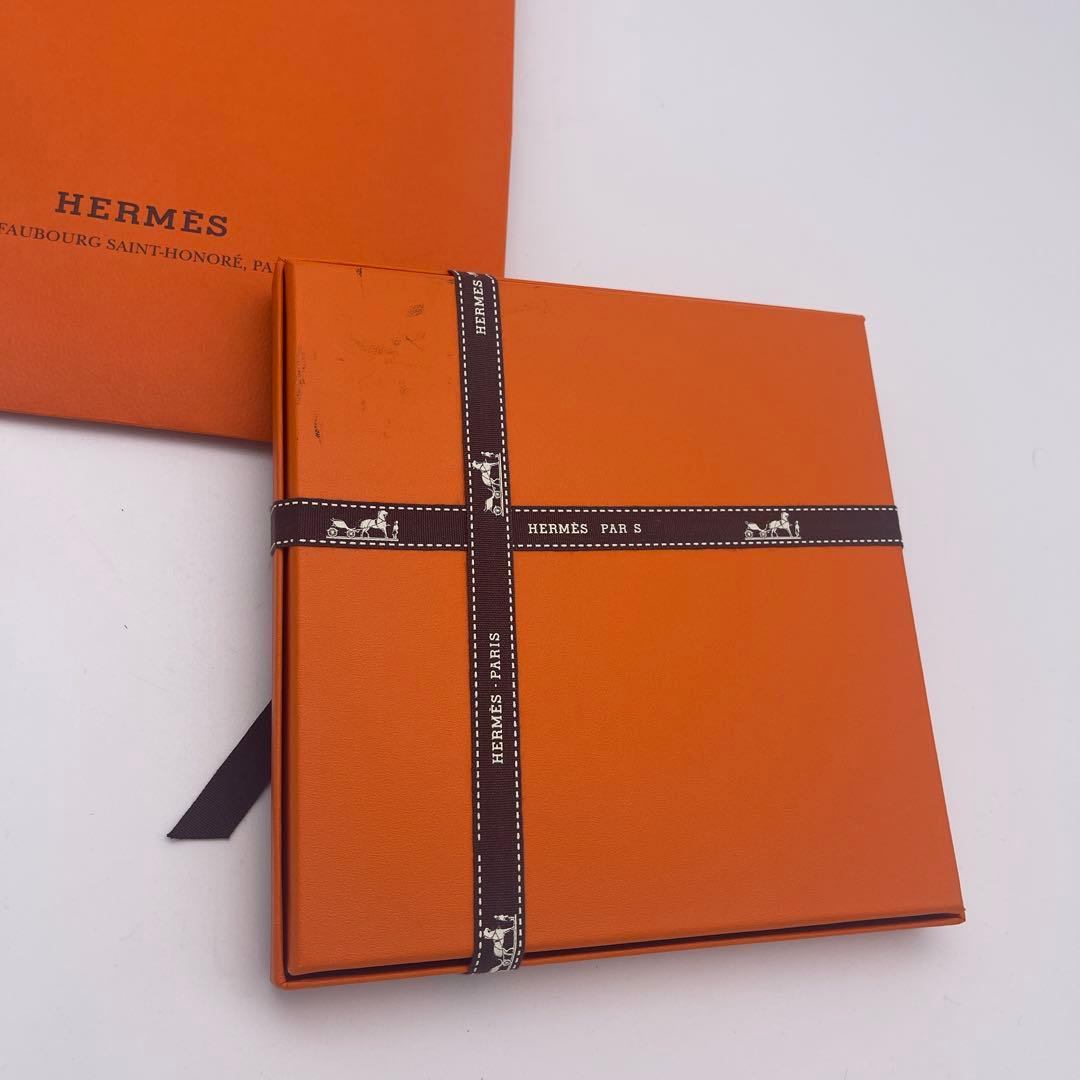新品　HERMES ネイビー Hロゴ タオルハンカチ