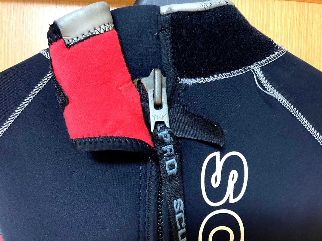SCUBAPRO ダイビング用ウェットスーツ ５ミリ女性用Ｌ 程度上美品