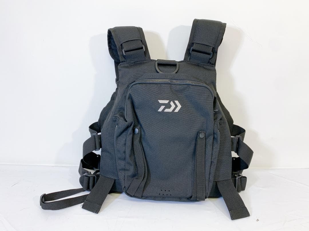 Daiwa(ダイワ） ブラックライフジャケット DF4020