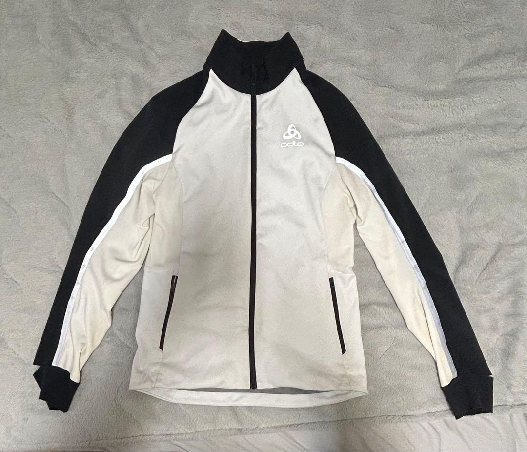 ODLO(オドロ) オーバージャージ