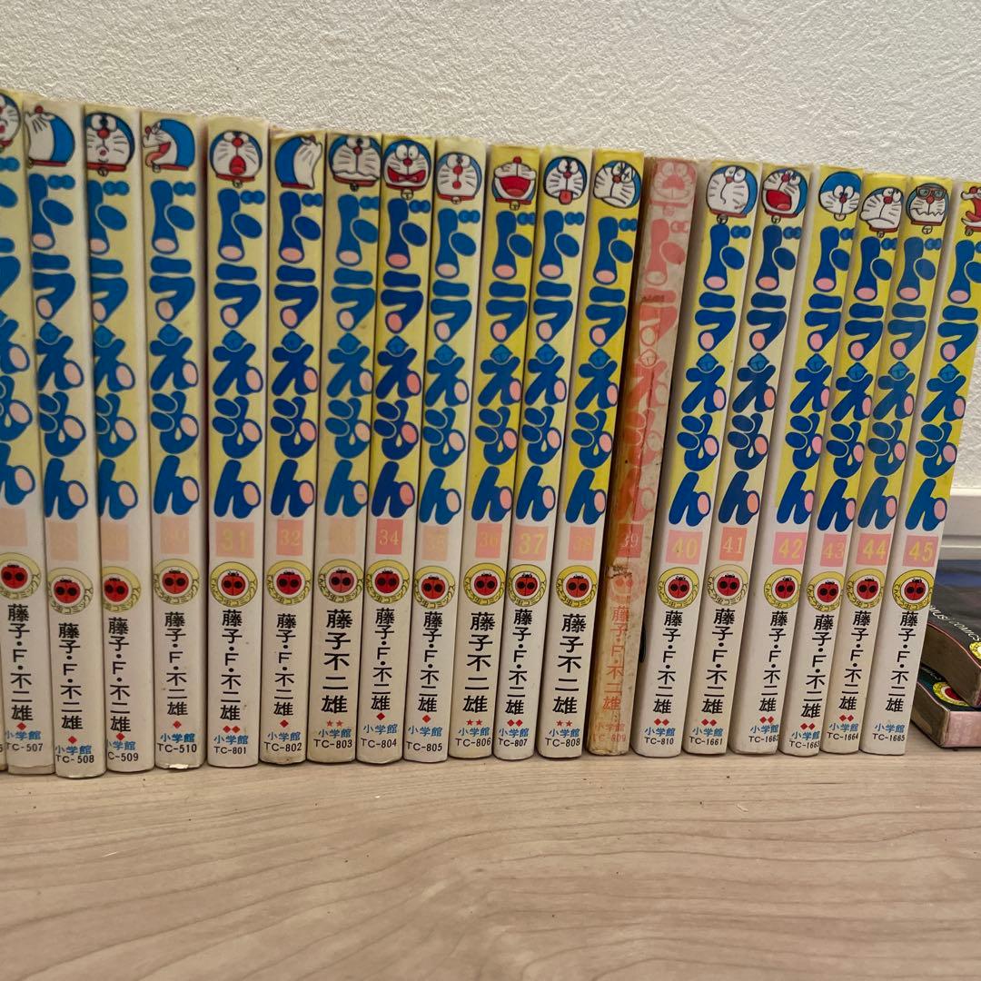 ドラえもん 全45巻 全巻　送料無料　漫画　コミック　藤子F不二雄