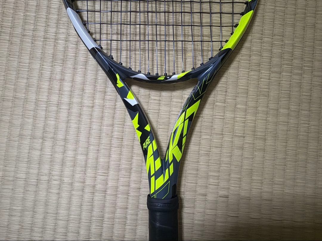 Babolat Pure Aero100G2（2022モデル）