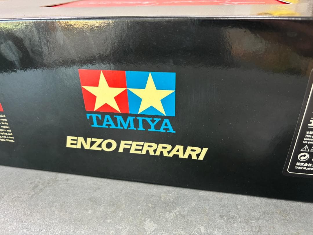 タミヤ 1/12 コレクターズクラブスペシャル エンツォフェラーリ 商品箱