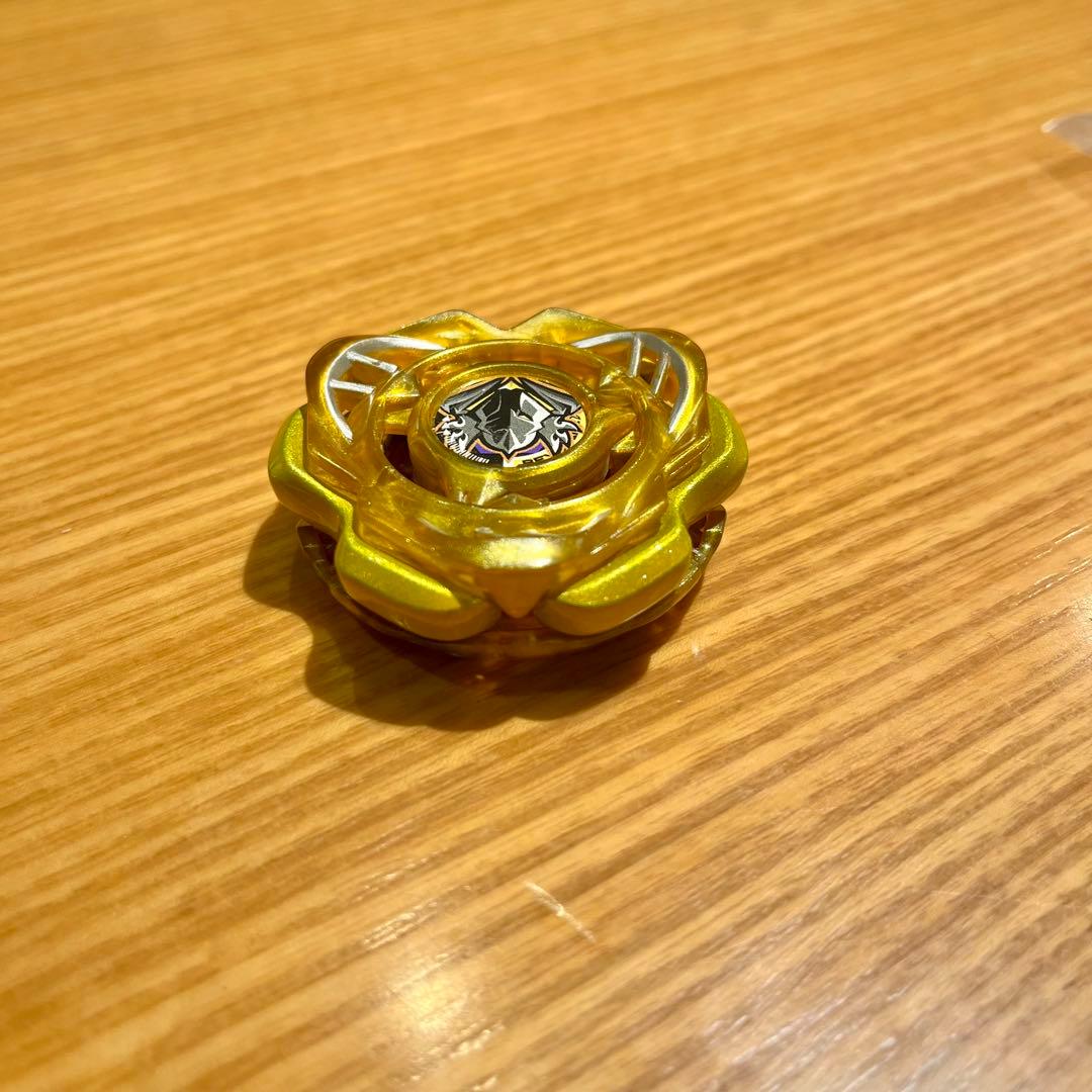 【新品】ベイブレードX ペルセウスダーク6-80Wゴールド Ver.大会景品