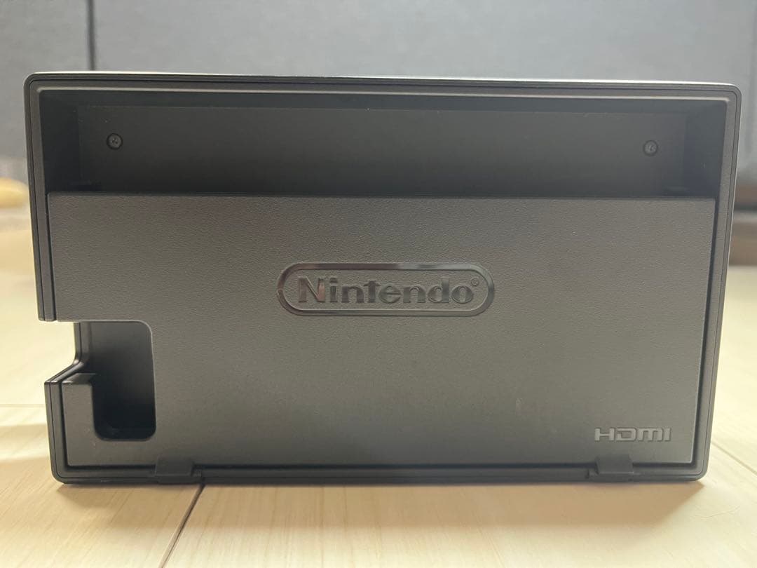 Nintendo Switch 本体 Joy-Con付き　2017年式