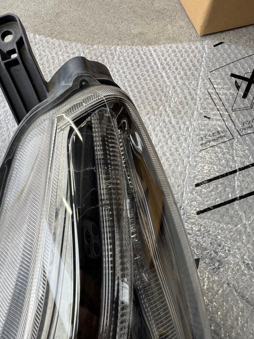 マークXヘッドライトユニット左中古GRX130大きいキズ等無しステー折れ無し