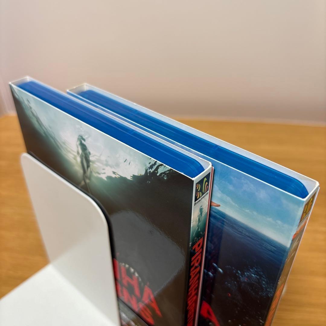 ピラニア3D、ピラニアリターンズ　Blu-ray ブルーレイ