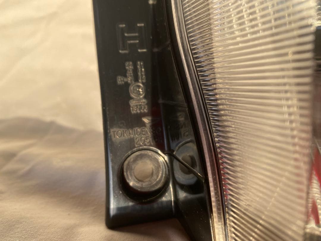 タントカスタム LA600S 後期 純正 LEDテール 右 トップエディション