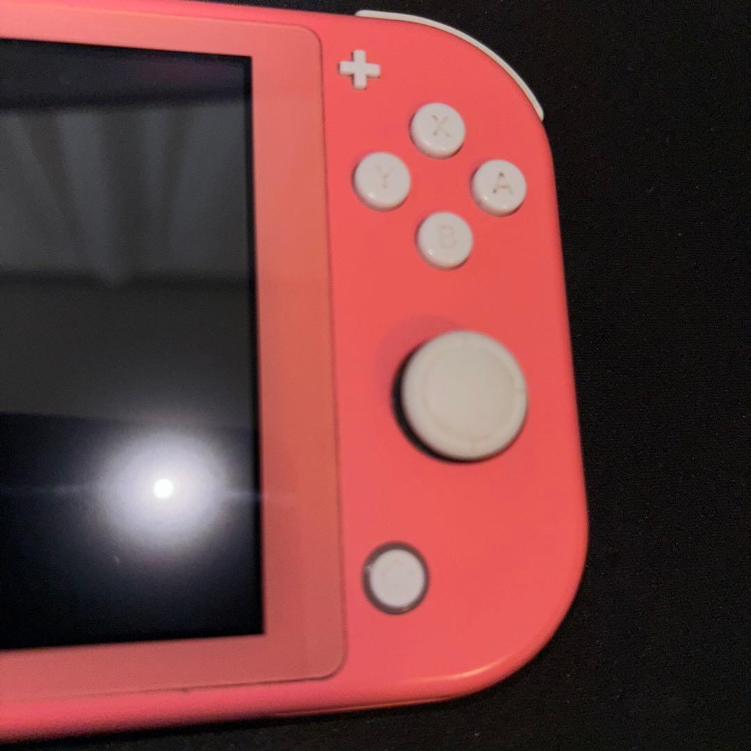 Nintendo Switch Lite コーラル