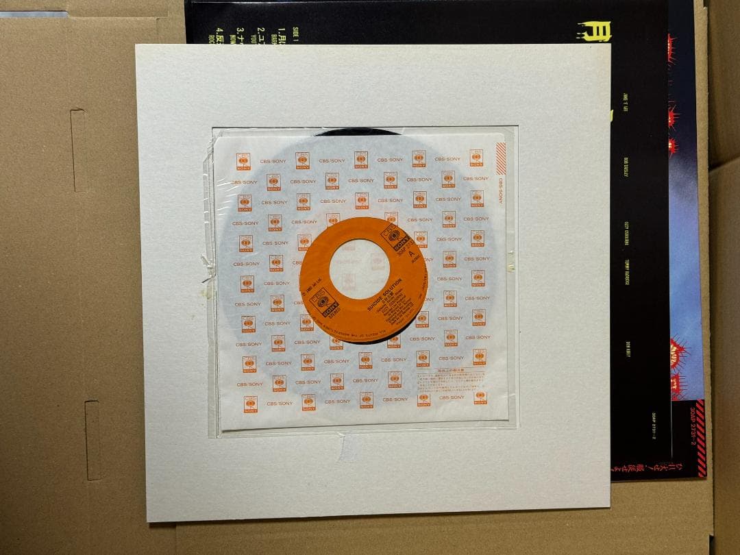 帯付き ＬＰレコード 中古 美品 現状品 月に吠える オジーオズボーン シール無