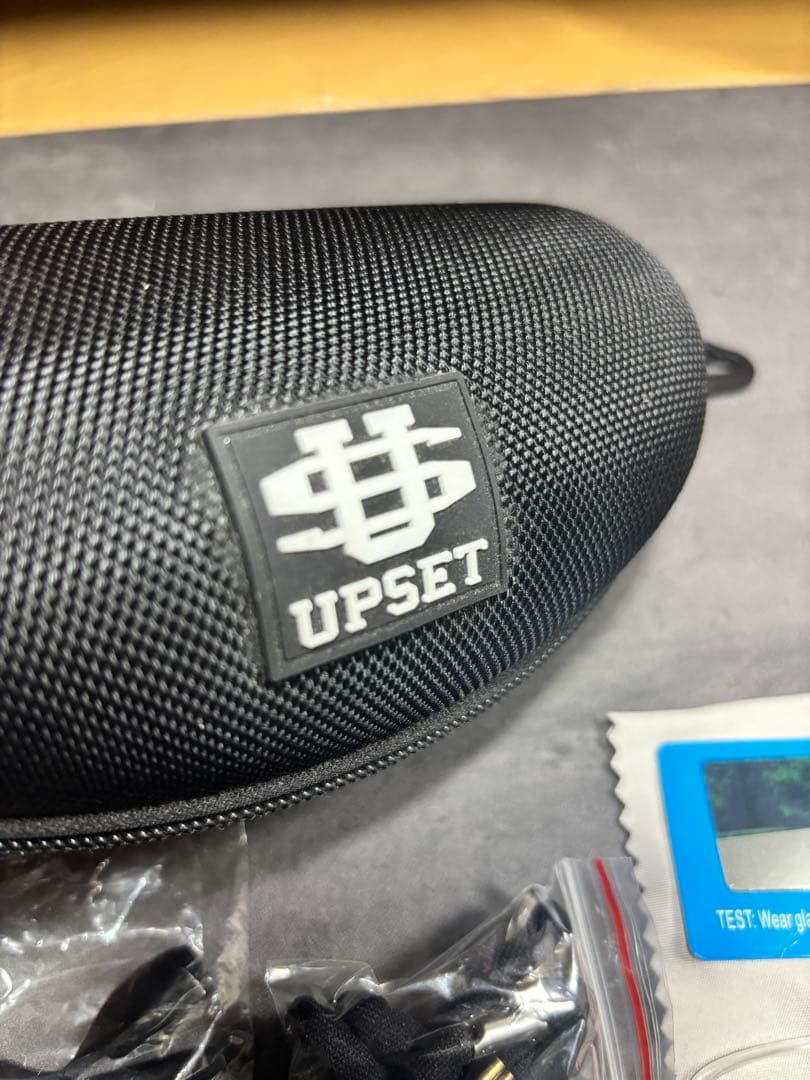 UPSET アップセット サングラス　スポーツサングラス