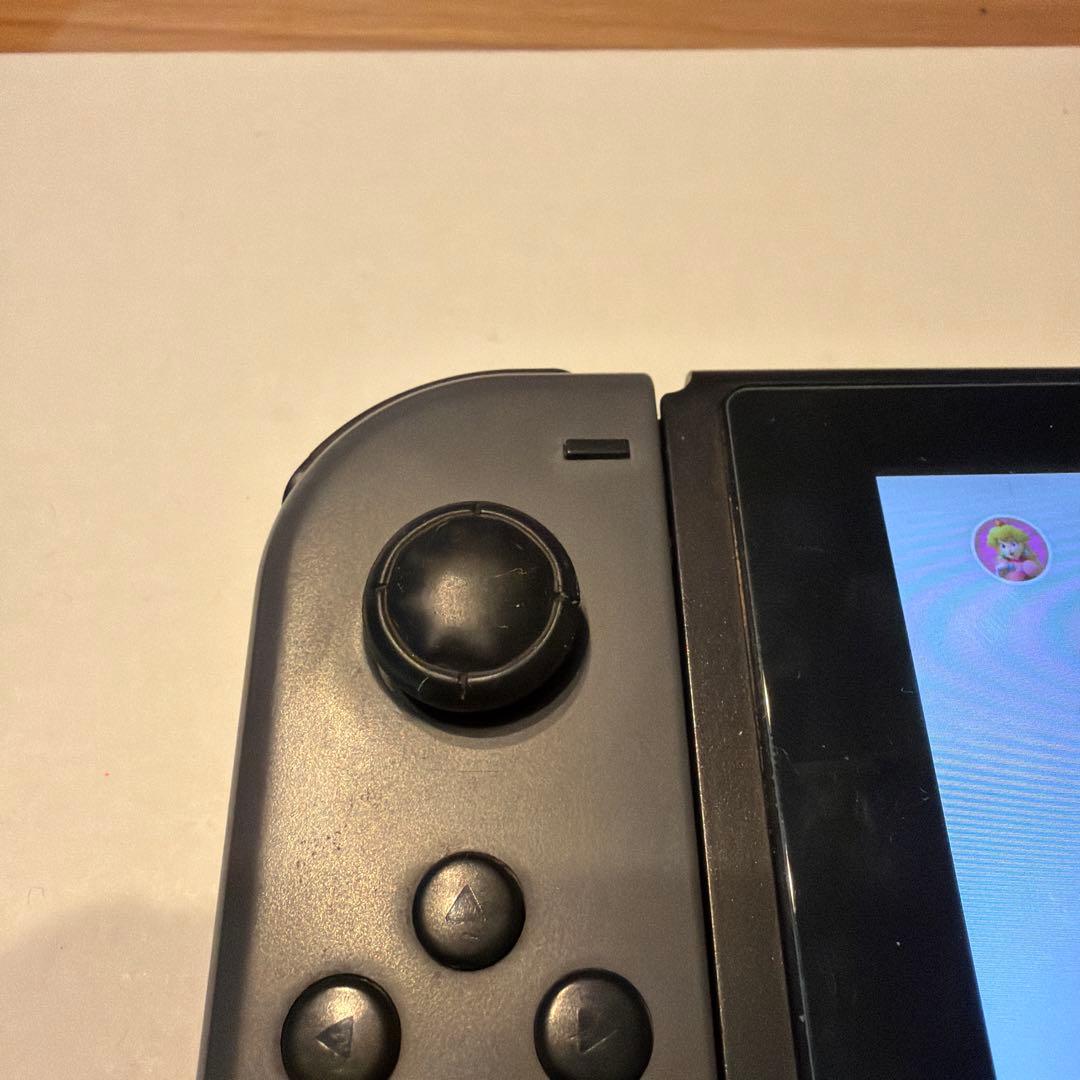 Nintendo Switch 本体 Joy-Con付き グレー/赤