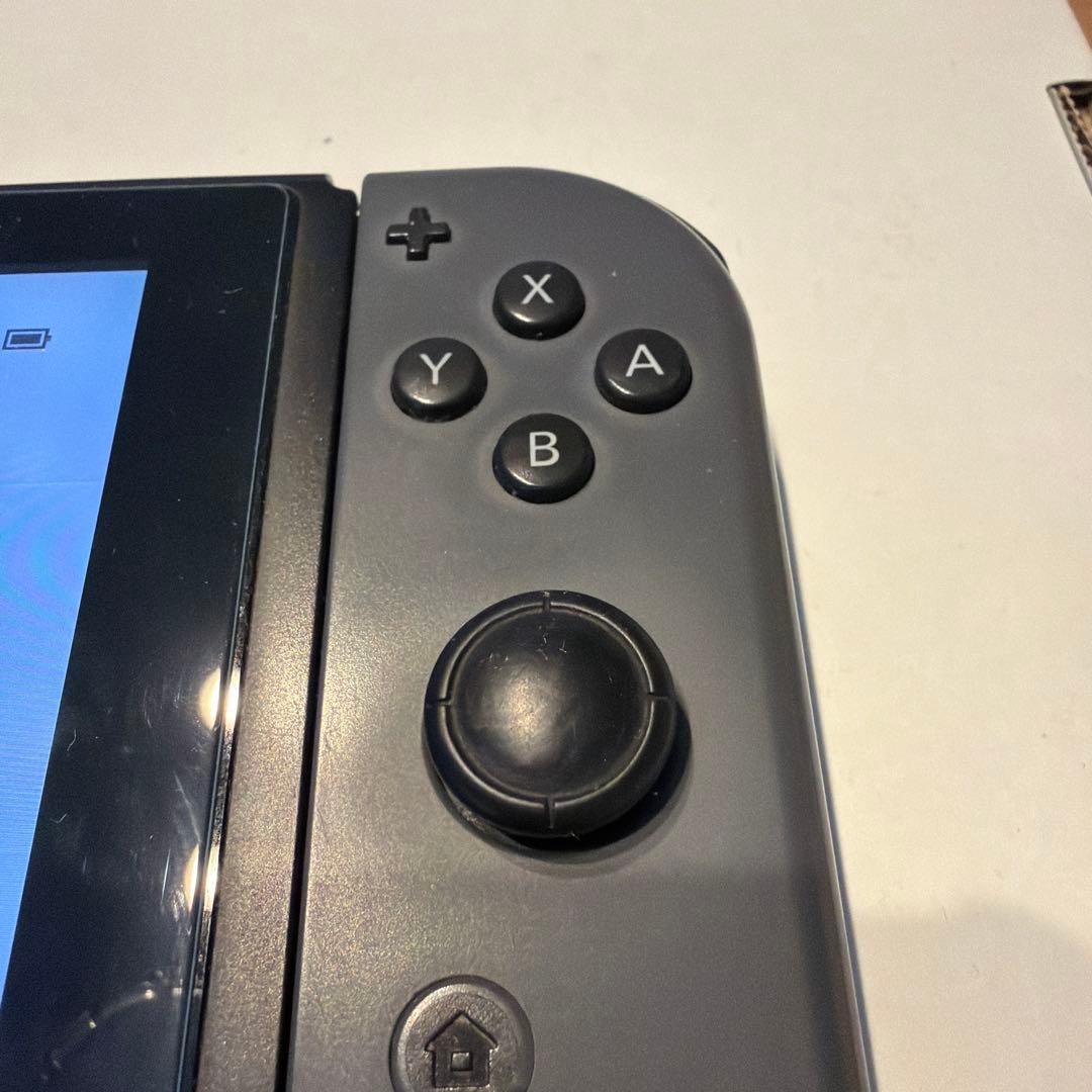 Nintendo Switch 本体 Joy-Con付き グレー/赤