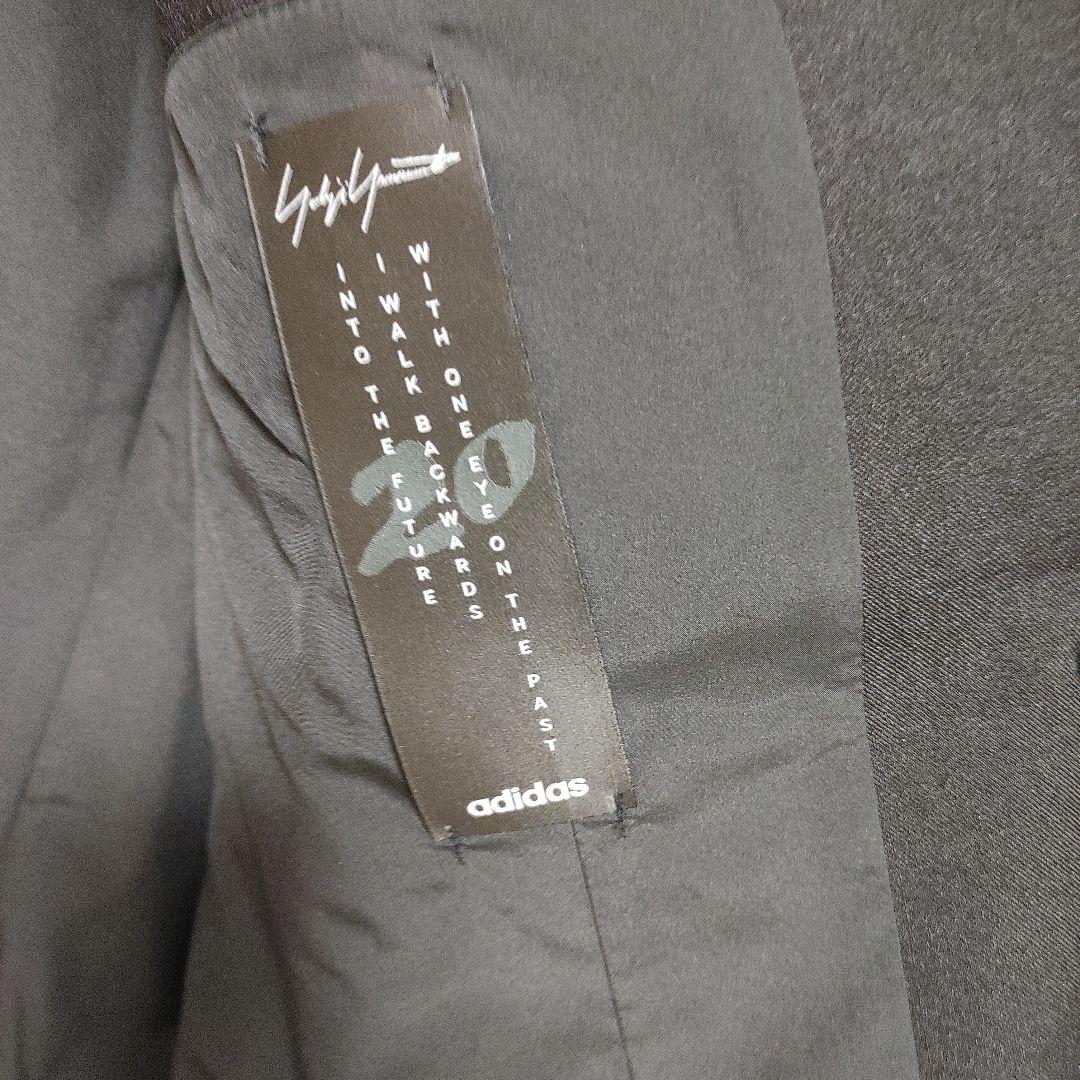 本日限定価格あと9分で終了！Y-3ワイスリー20周年アジャストベルト付ジャケット