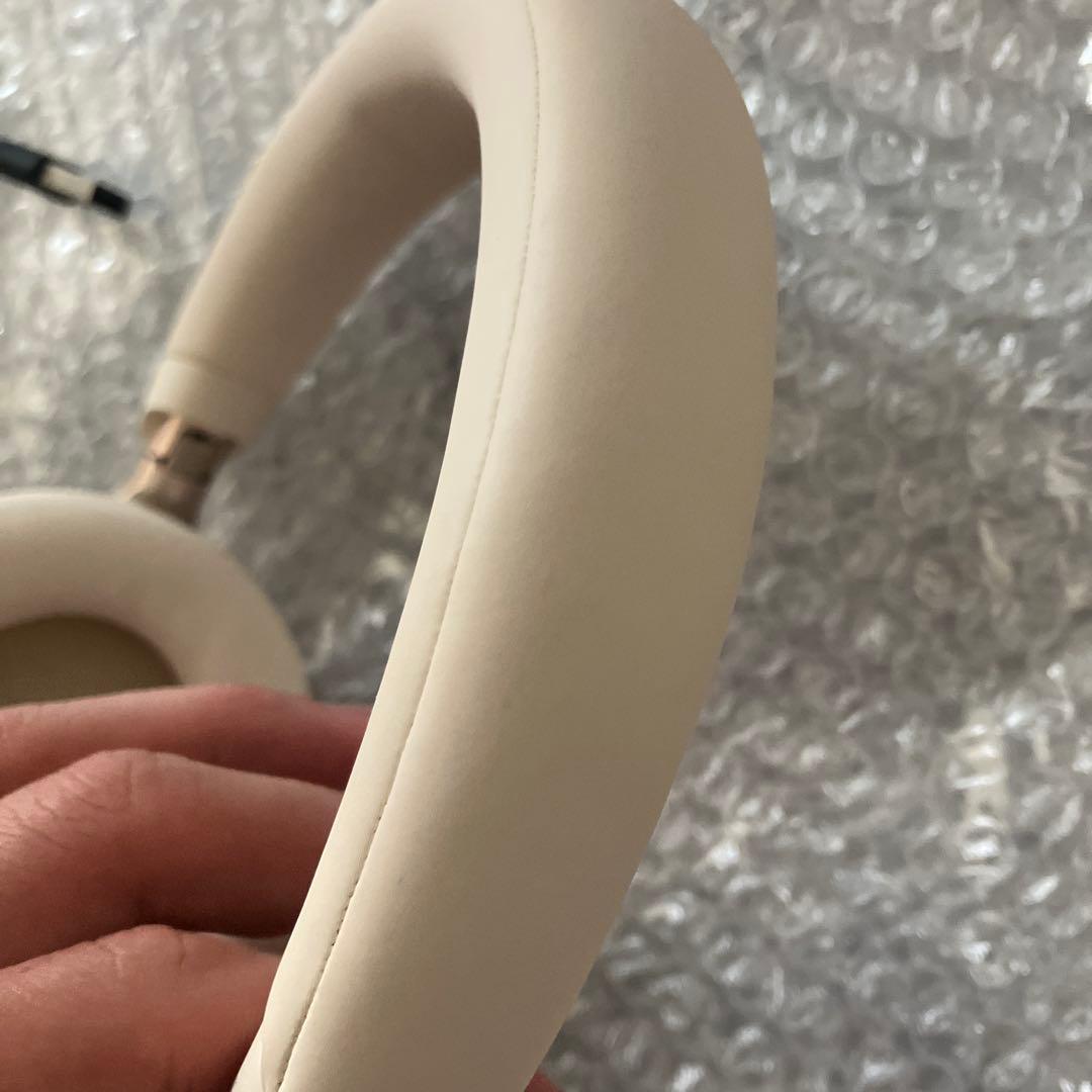 美品 Anker Soundcore Space One ホワイト ヘッドホン