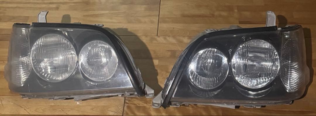 jzs171 アスリート 純正ヘットライト