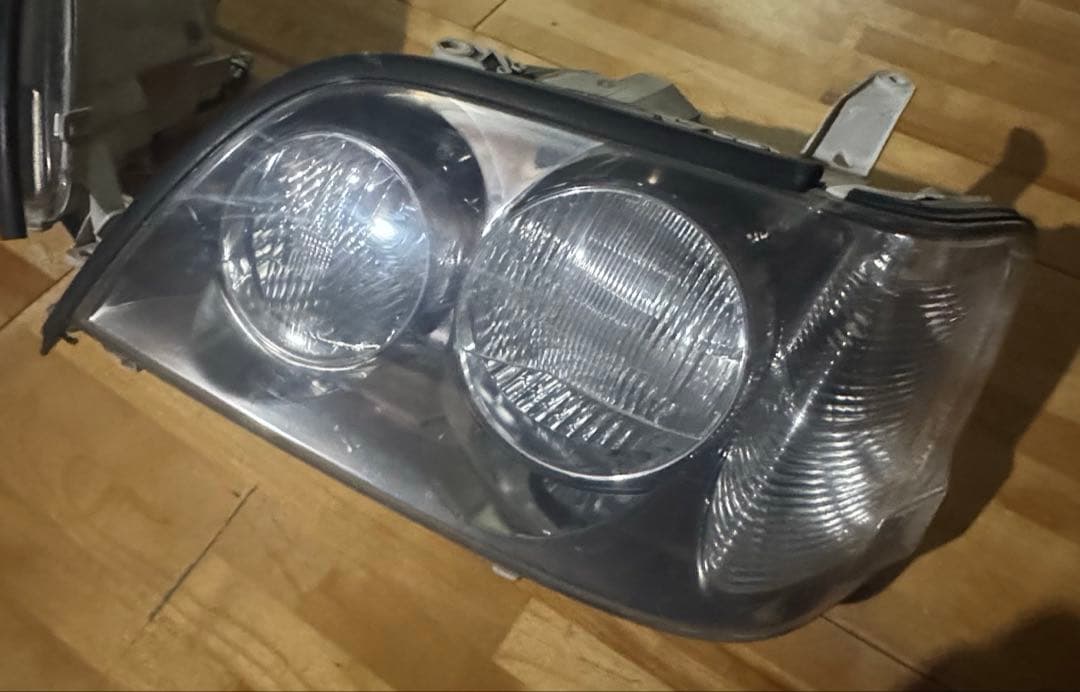 jzs171 アスリート 純正ヘットライト