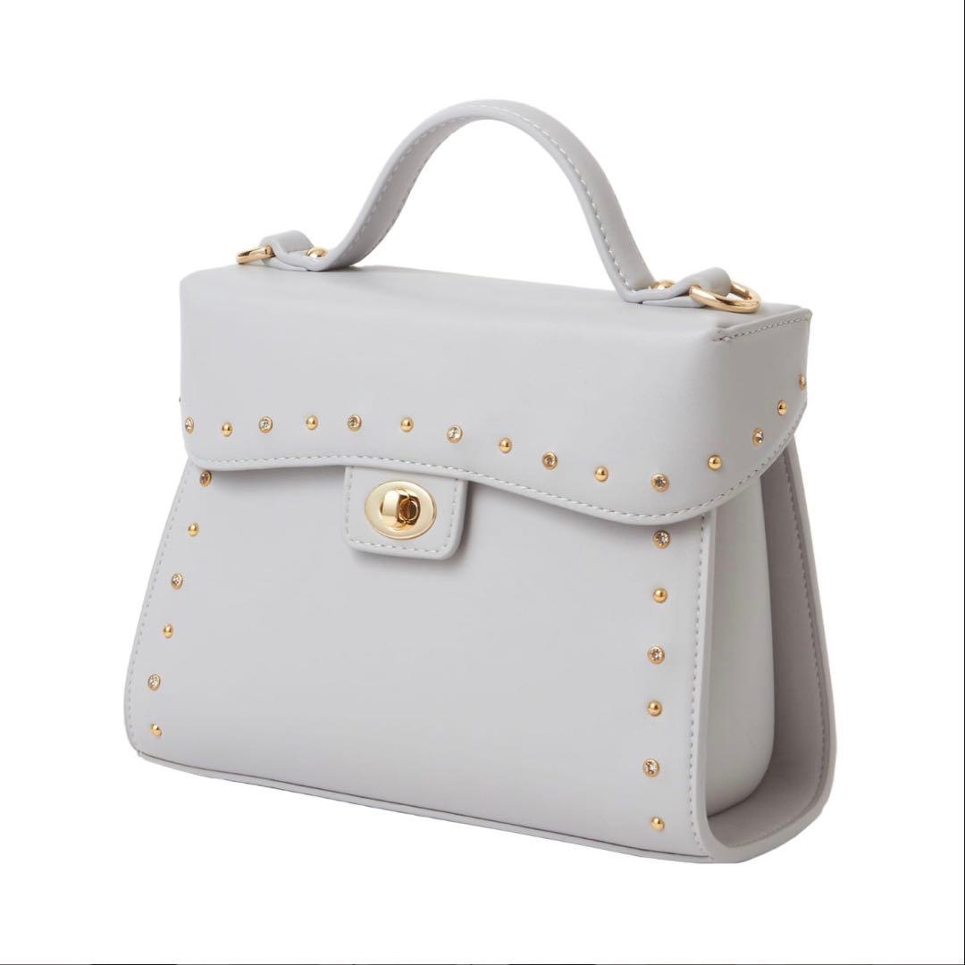 DIANA ダイアナ スタッズ付きショルダーバッグ