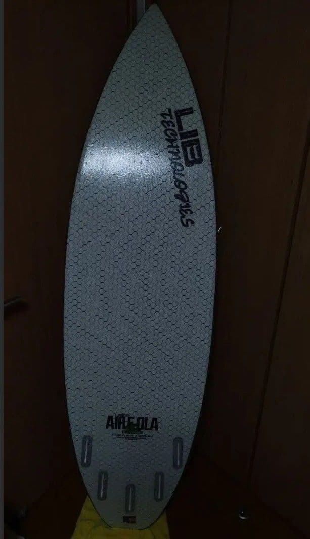 リブテック　AIR FOLA　5'11　VOL28.1　ツインスタビー　フィン付