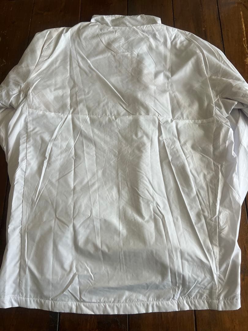 美品　MIZUNO ウォームアップ　ユニLサイズ　　32MEA541