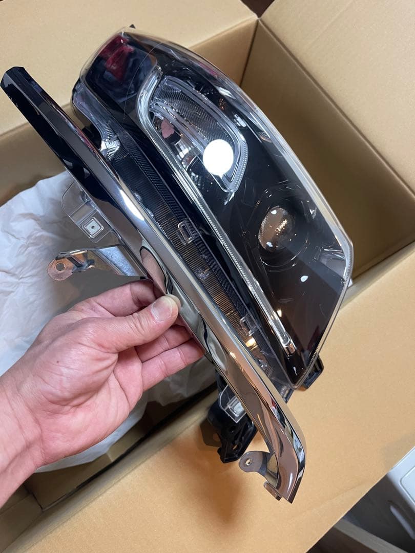 ★良品 送料込★スペーシア カスタム MK53S 純正 右ヘッドライト ランプ