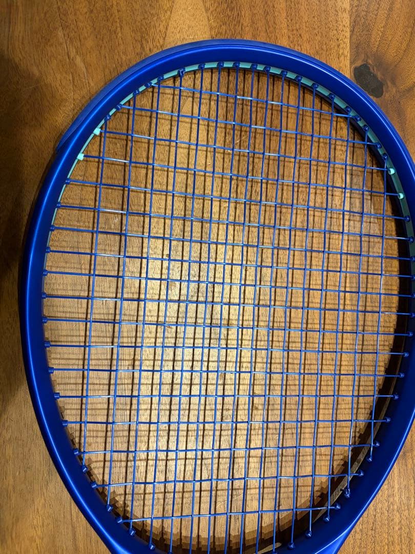 うるふるWilson ウルトラV5 111 グリップ2テニスラケット 2