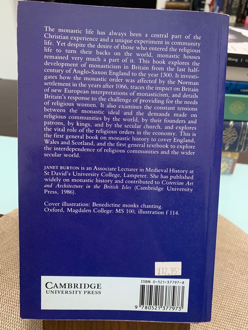 洋書 Monastic and Religious Orders in Britain