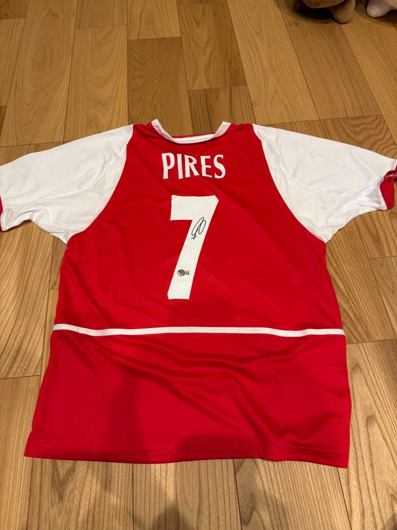ピレス 直筆サイン入りユニフォーム アーセナル Arsenal