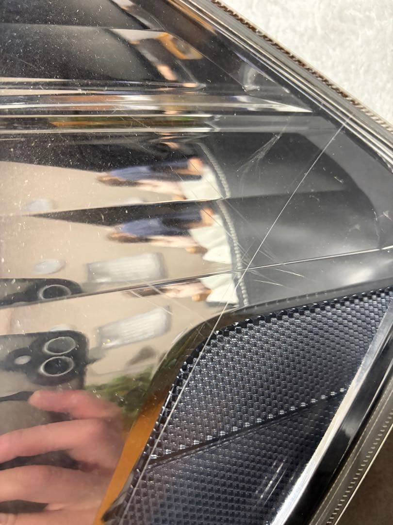 プリウスα前期　テールランプ　TOYOTA純正