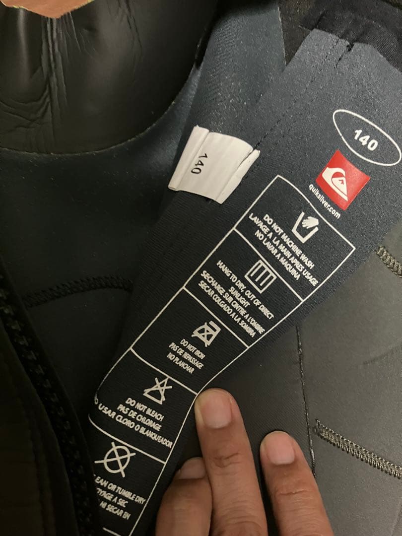 Quiksilver スプリングウェットスーツ シンクロ　　140センチ