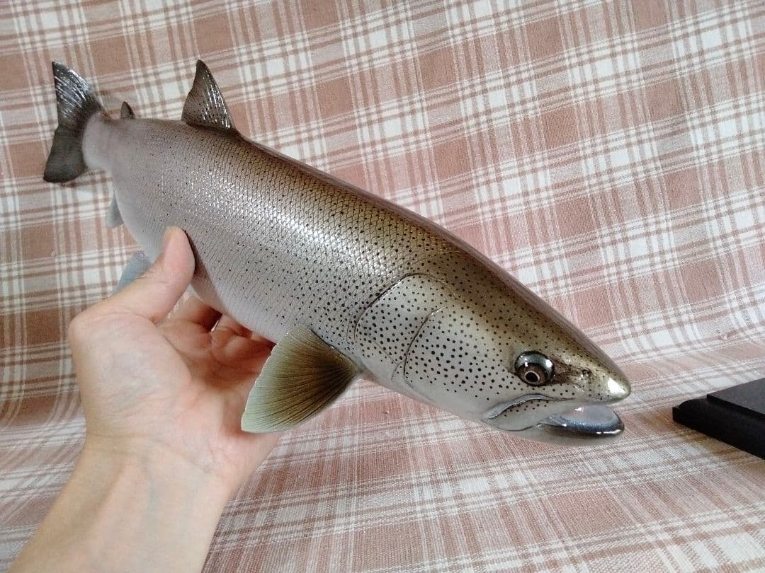 ハンドメイド　46cmイトウ 魚模型　フィギュア　レプリカ　怪魚　釣り