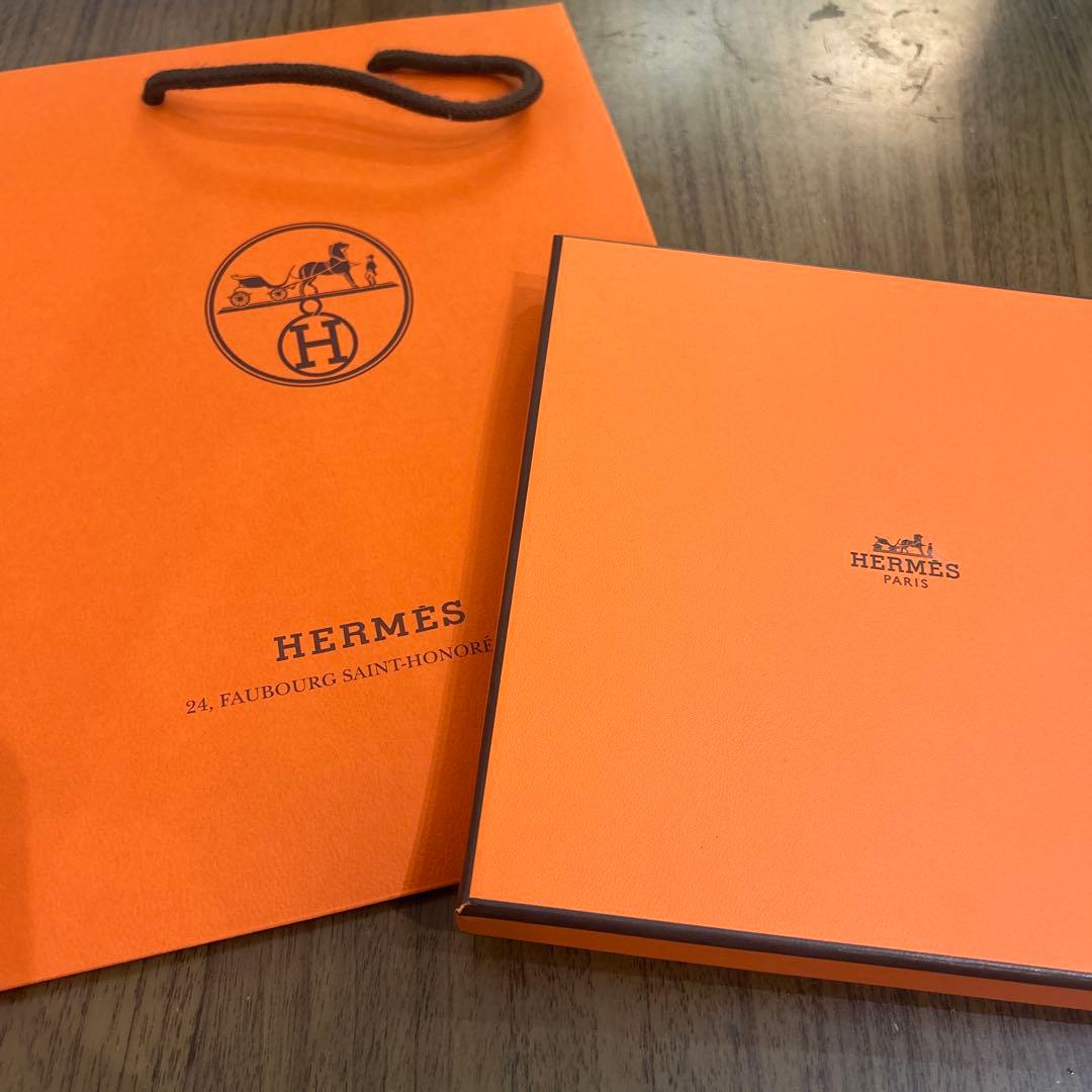 HERMES ハンカチ ハンドタオル ピンク 紙袋付き